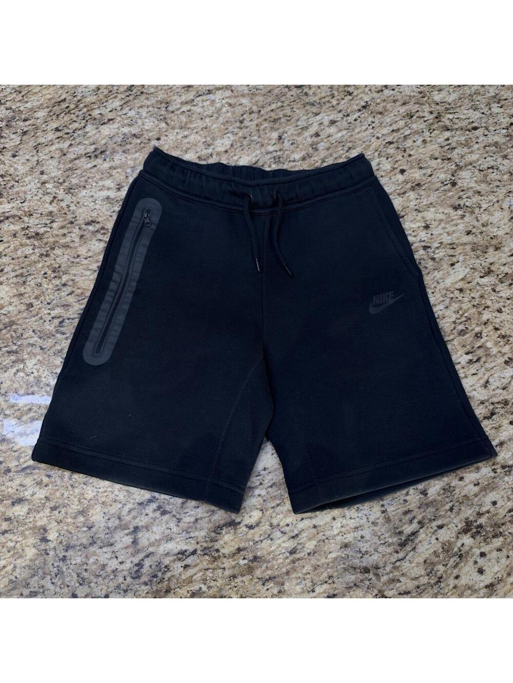 Nike Tech Fleece Shorts Boys M